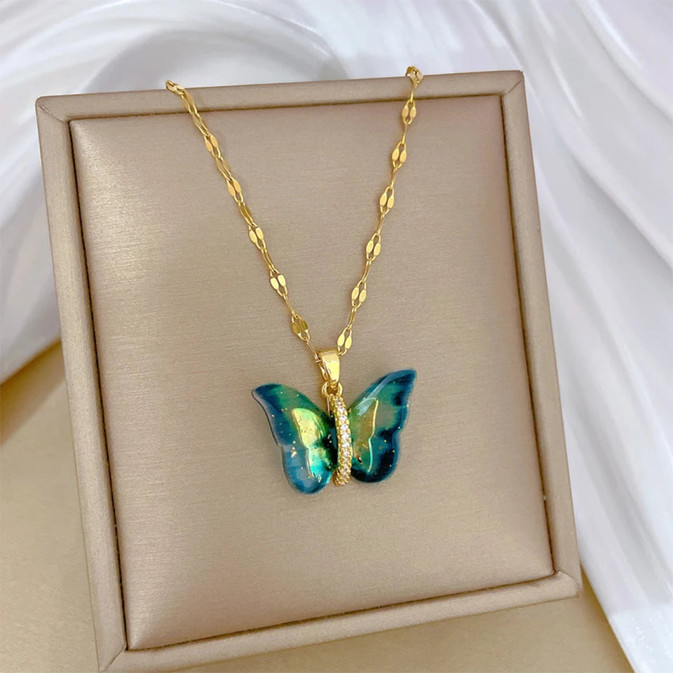DaniLuxe “Infinite Heart” Zircon Circle Pendant