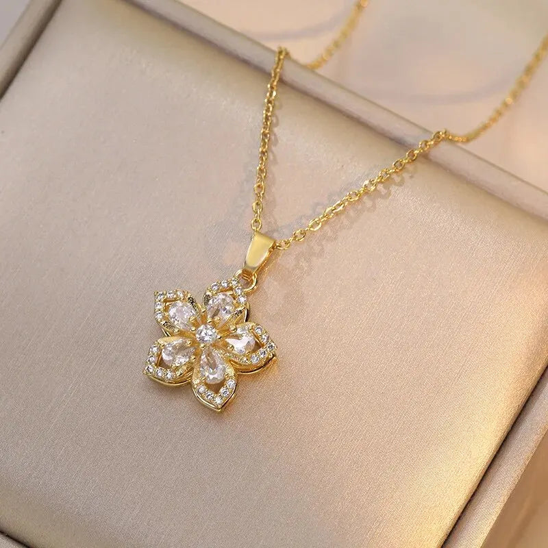DaniLuxe “Botanica Glow” Plant-Inspired Pendant Necklace – Mood & Wellness Tracker