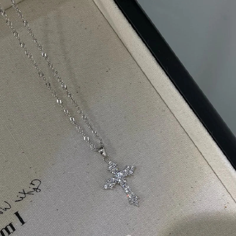 DaniLuxe “Radiant Faith” Mood-Tracking Cross Pendant Necklace