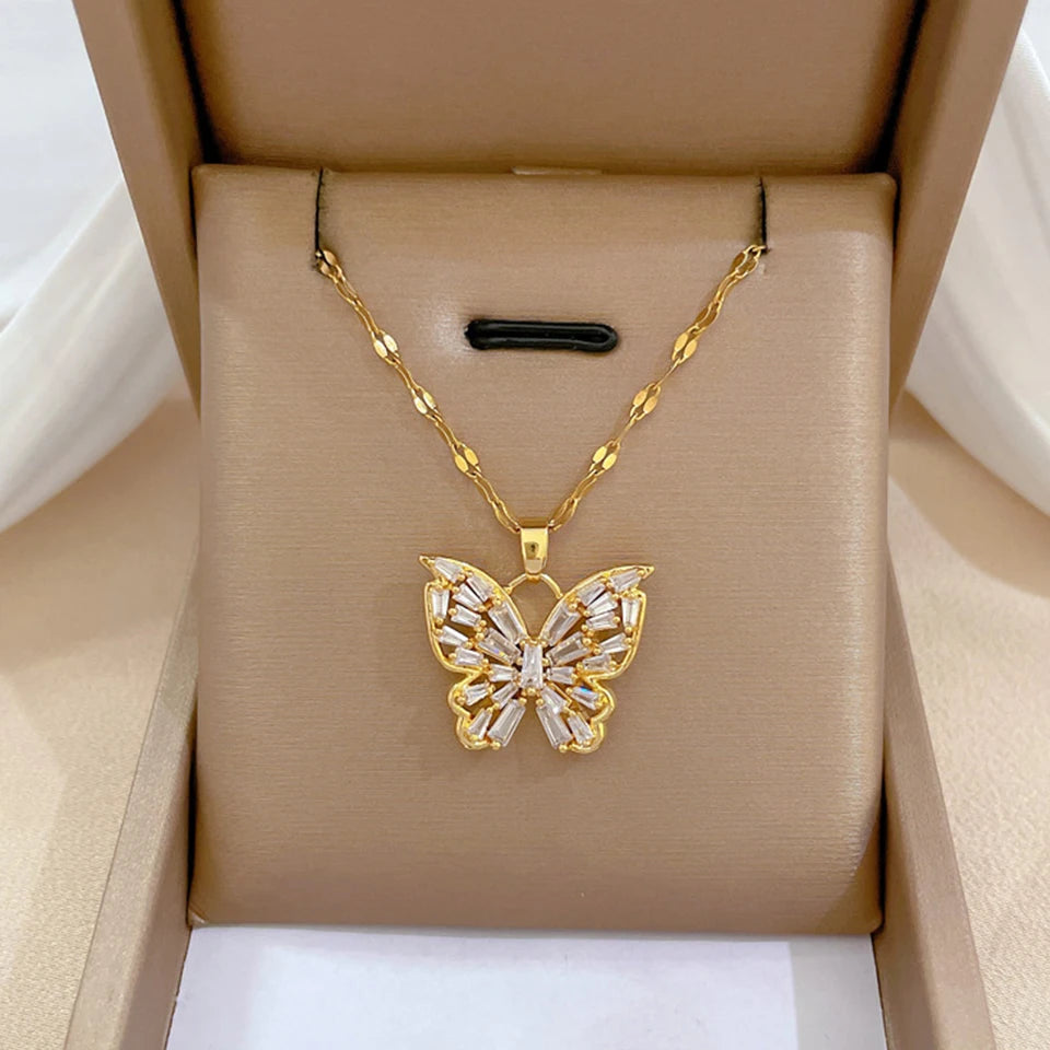 DaniLuxe “Infinite Heart” Zircon Circle Pendant