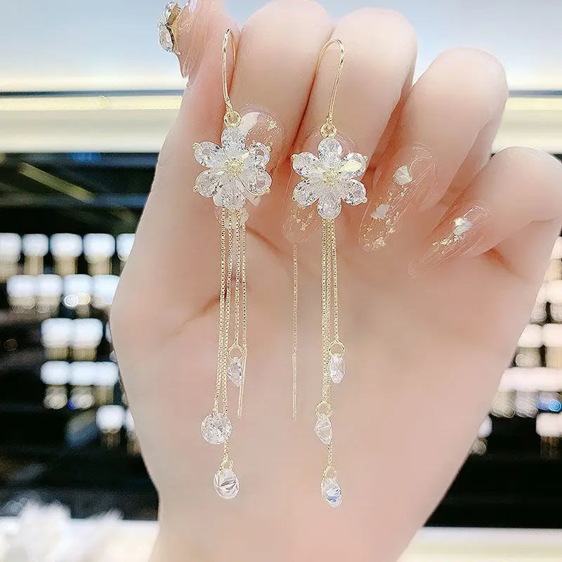 DaniLuxe “Elevé” Modern Drop Earrings