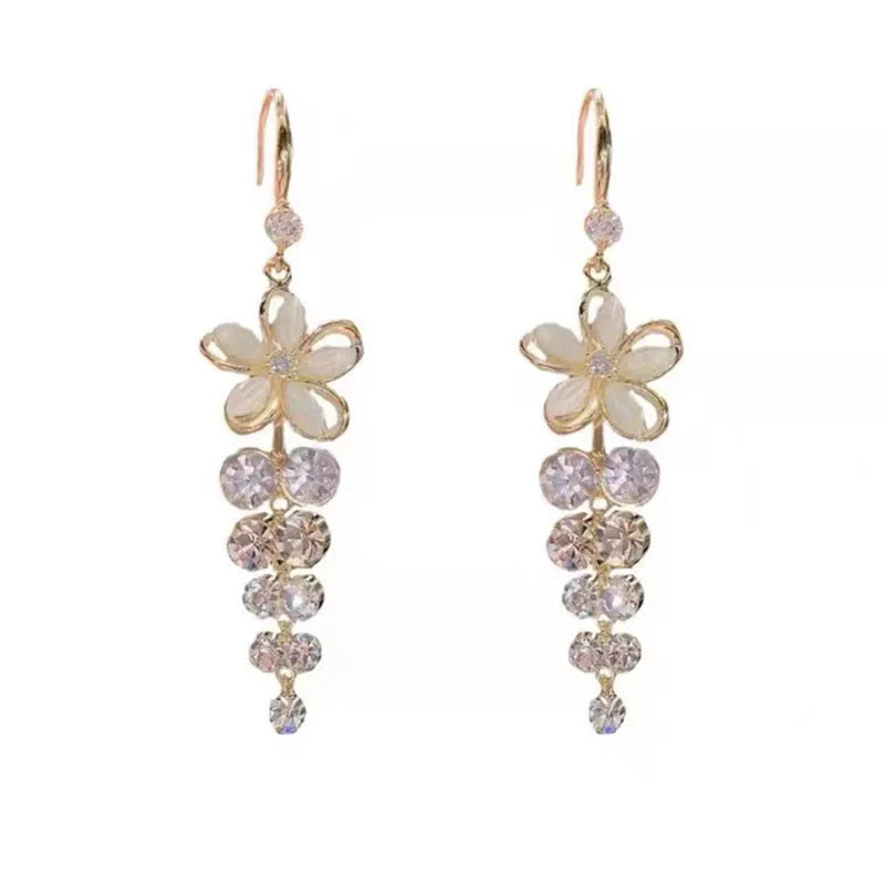 DaniLuxe “Elevé” Modern Drop Earrings
