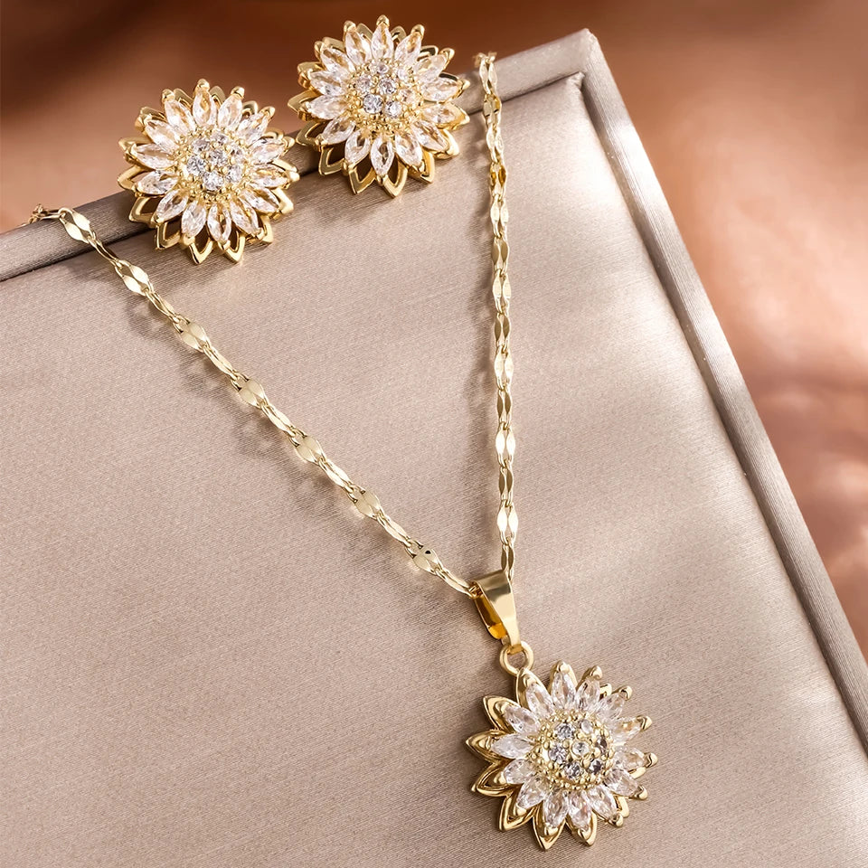 DaniLuxe “SunChic” Zircon Sunflower Pendant Necklace – With Smart Fitness Function